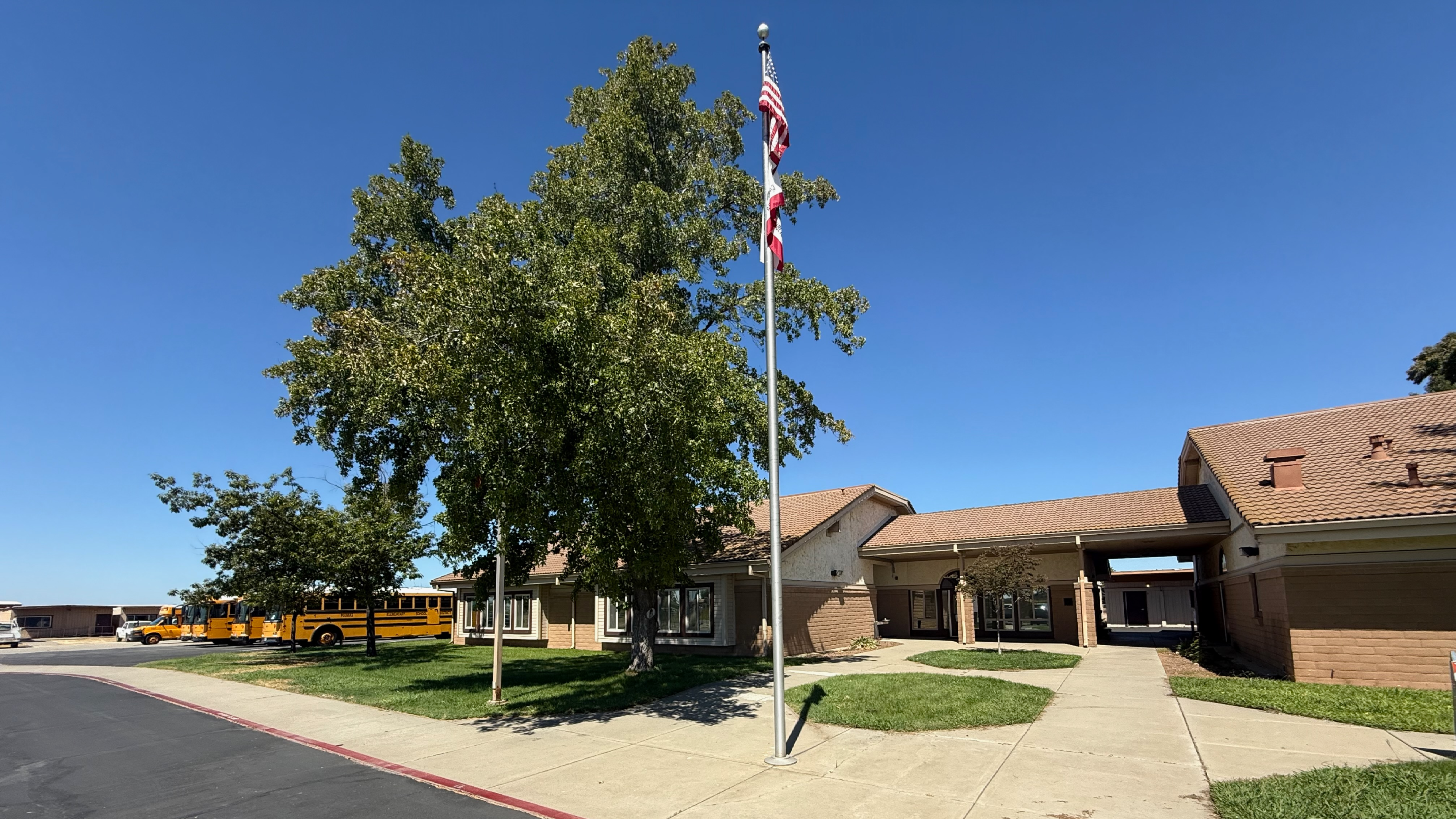 District Office Building 